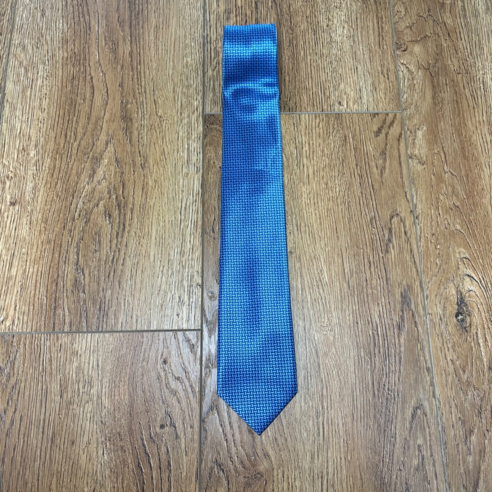 Pierre Cardin Mens Blue Geometric formal Pattern Necktie Hand Made